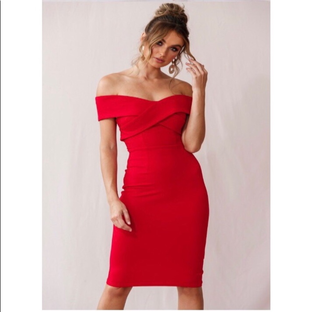 The prefect red dress